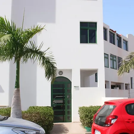 Luceros De - Aircon & Balcony *